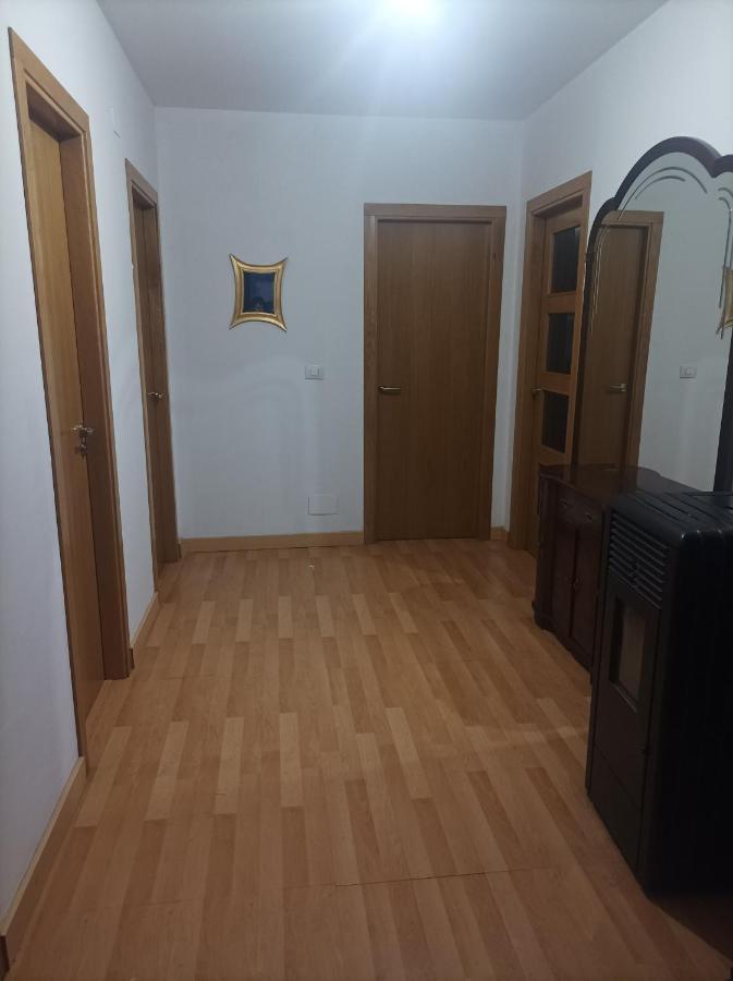 Appartement Piso Cervantes à Sarria Extérieur photo