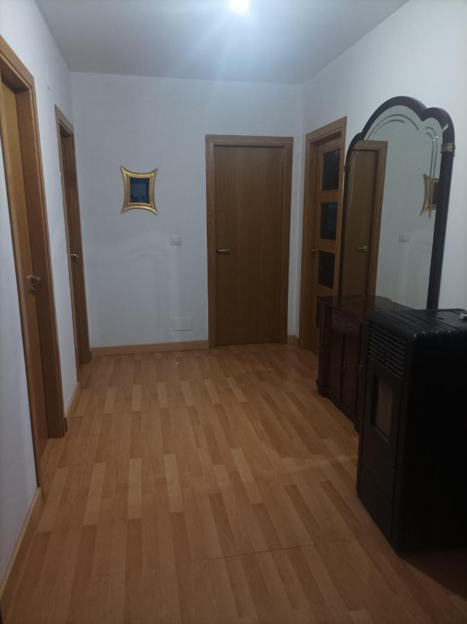 Appartement Piso Cervantes à Sarria Extérieur photo